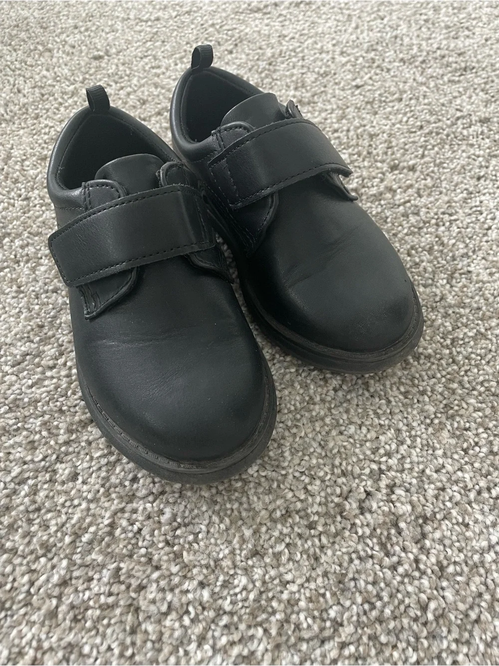 Boys toddler size 9 dress shoes